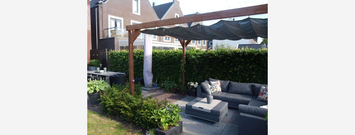 Blokhutten en overkappingen 13
